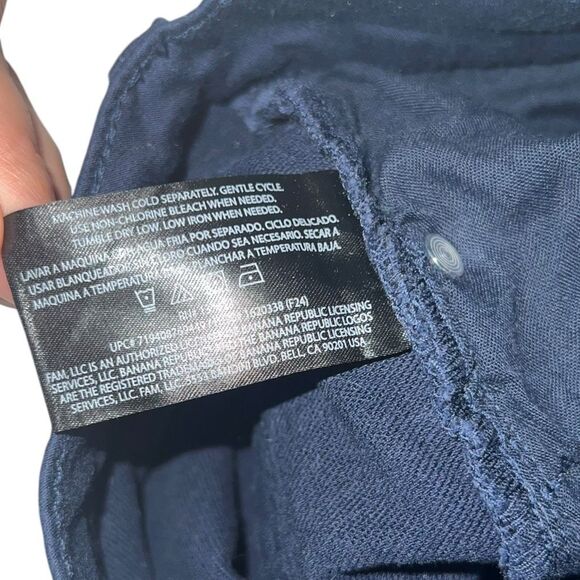 Banana Republic Navy Pants - Men’s 36 x 32 - Picture 6 of 9